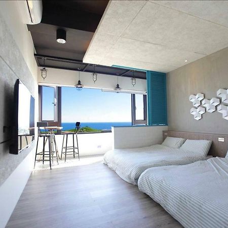 Bed and Breakfast 琉球茶室 現代館 Xiao Liuqiu Zewnętrze zdjęcie